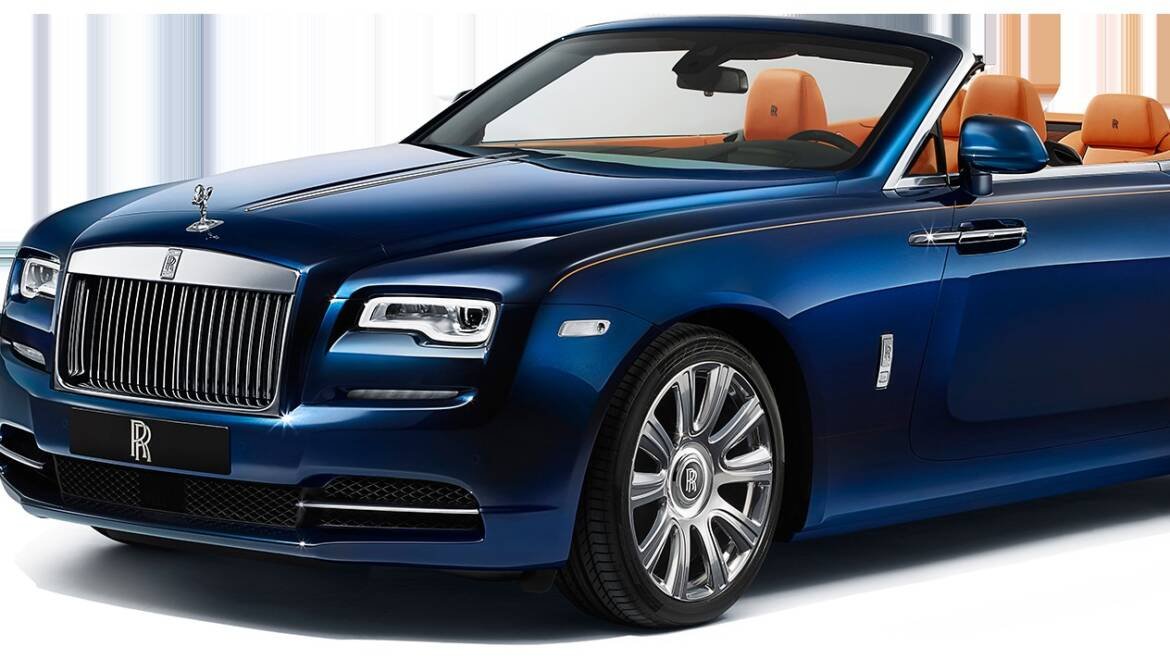 Chauffeur vs Self-Drive: Luxury Car Rental in Dubai (2026)